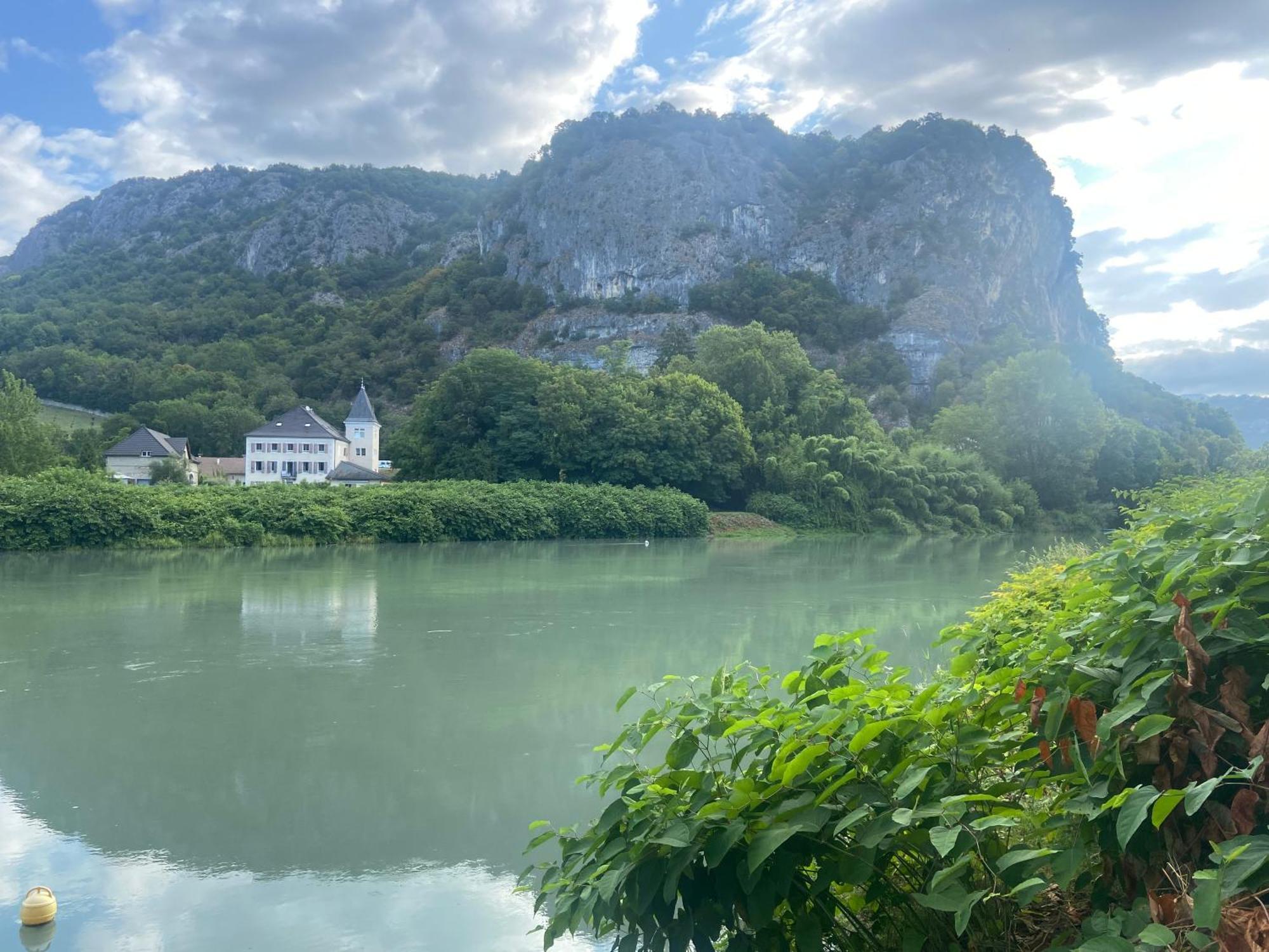 Au Chateau Saint Blaise Virignin Екстериор снимка